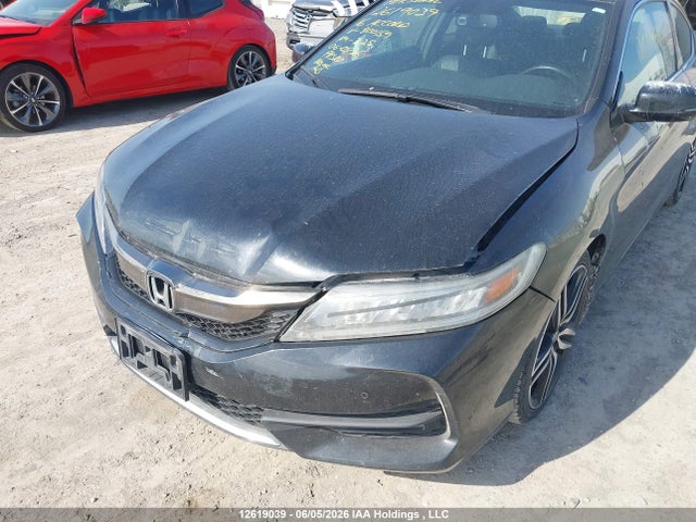 Продаж на аукціоні авто 2016 Honda Accord Touring, vin: 1HGCT1A05GA800159, номер лоту: 12619039
