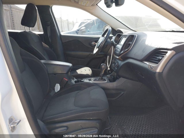 Продаж на аукціоні авто 2016 Jeep Cherokee North, vin: 1C4PJMCS2GW128943, номер лоту: 12619047