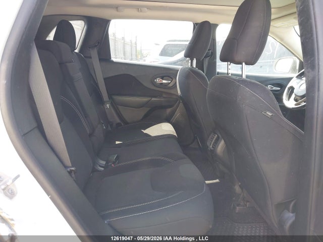 Продаж на аукціоні авто 2016 Jeep Cherokee North, vin: 1C4PJMCS2GW128943, номер лоту: 12619047