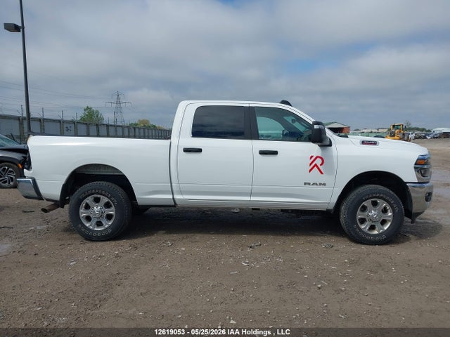 12619053 :رقم المزاد ، 3C63R3DJ2TG216365 vin ، 2026 Ram 3500 Big Horn مزاد بيع