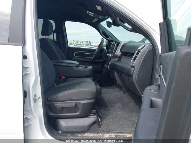 12619053 :رقم المزاد ، 3C63R3DJ2TG216365 vin ، 2026 Ram 3500 Big Horn مزاد بيع