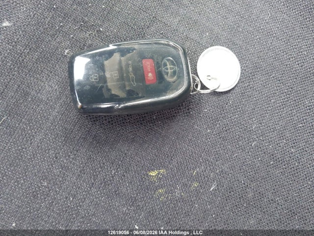 12619056 :رقم المزاد ، 7MUFBABG1SV077969 vin ، 2025 Toyota Corolla Cross Hybrid Xse مزاد بيع