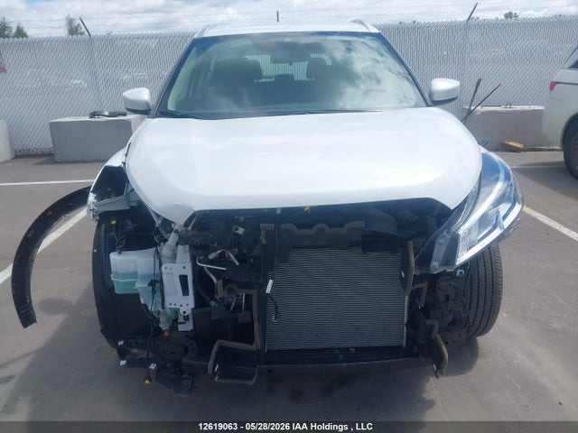 2024 Nissan Kicks მანქანა იყიდება აუქციონზე, vin: 3N1CP5CV8RL581733, აუქციონის ნომერი: 12619063