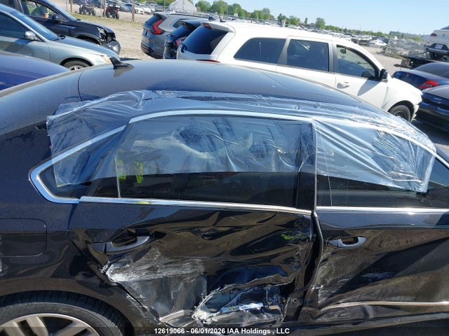 12619066 :رقم المزاد ، 1VWCM7A34HC080302 vin ، 2017 Volkswagen Passat Sel Premium مزاد بيع