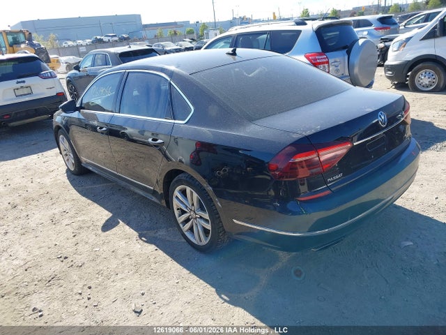 12619066 :رقم المزاد ، 1VWCM7A34HC080302 vin ، 2017 Volkswagen Passat Sel Premium مزاد بيع