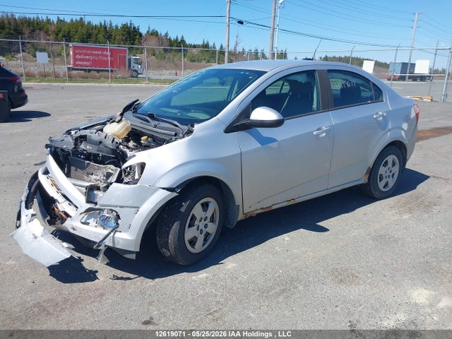 1G1JA5SH4F4215215 Chevrolet SONIC LS