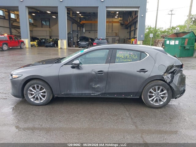 12619092 :رقم المزاد ، JM1BPALLXN1512141 vin ، 2022 Mazda 3 Preferred مزاد بيع
