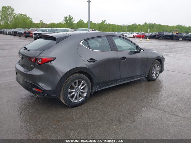 12619092 :رقم المزاد ، JM1BPALLXN1512141 vin ، 2022 Mazda 3 Preferred مزاد بيع