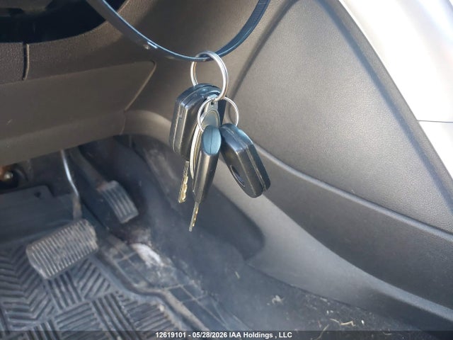 2013 Ford Escape Se მანქანა იყიდება აუქციონზე, vin: 1FMCU0GXXDUC27775, აუქციონის ნომერი: 12619101
