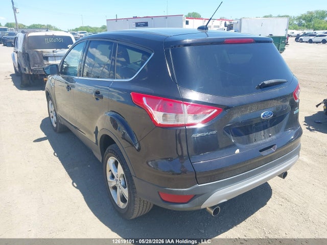 2013 Ford Escape Se მანქანა იყიდება აუქციონზე, vin: 1FMCU0GXXDUC27775, აუქციონის ნომერი: 12619101