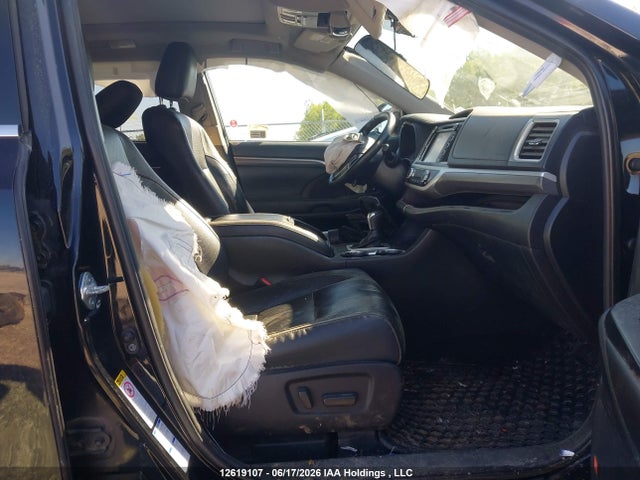 Toyota Highlander Limited 2019 5TDDZRFH3KS705125 Image 5