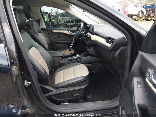 Ford Escape 2021 1FMCU9DZ8MUA61279 Image 5
