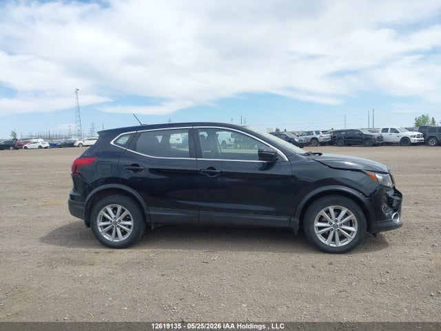 Auction sale of the 2019 Nissan Qashqai S/sl/sv, vin: JN1BJ1CRXKW338370, lot number: 12619135
