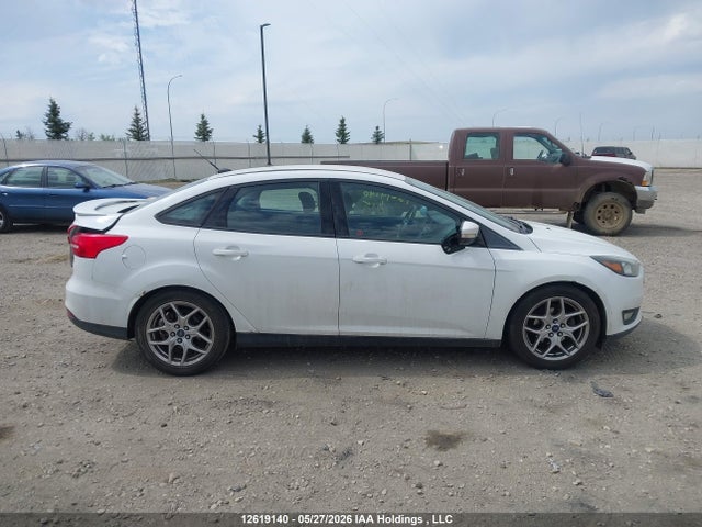 Ford FOCUS SE 2015 1FADP3F28FL309512 Image 13