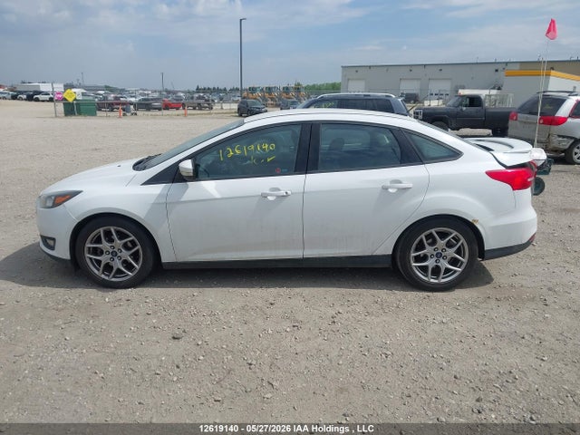 Ford FOCUS SE 2015 1FADP3F28FL309512 Image 14