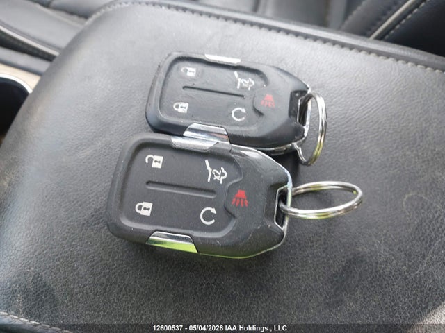 12600537 :رقم المزاد ، 1GKKNXLSXHZ309115 vin ، 2017 Gmc Acadia Denali مزاد بيع