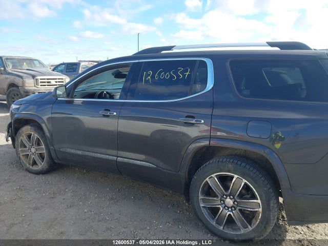 12600537 :رقم المزاد ، 1GKKNXLSXHZ309115 vin ، 2017 Gmc Acadia Denali مزاد بيع