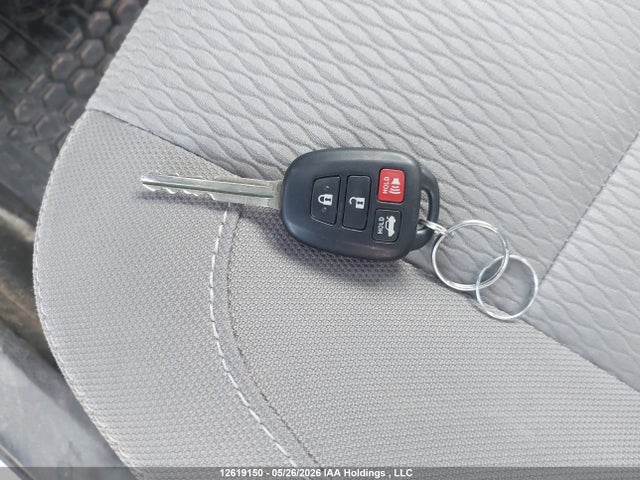12619150 :رقم المزاد ، 2T1BURHE5GC579293 vin ، 2016 Toyota Corolla Le مزاد بيع
