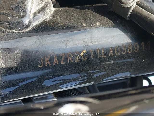 JKAZR2C11LA038911 Kawasaki Zr900 R