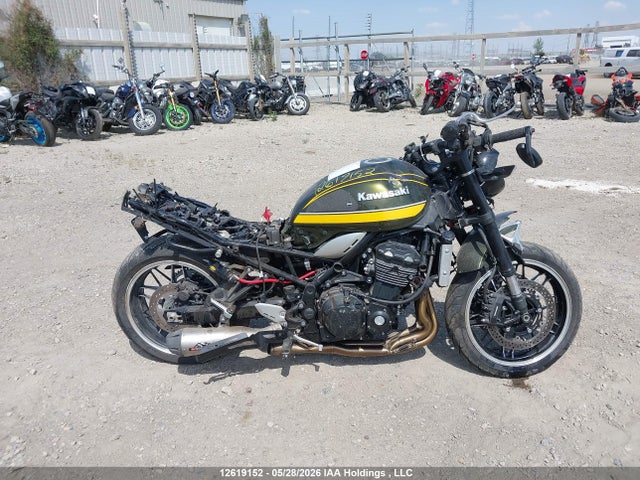 JKAZR2C11LA038911 Kawasaki Zr900 R
