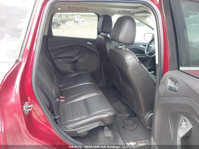 1FMCU9G92FUC16276 Ford ESCAPE SE