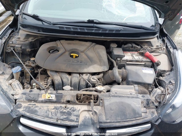 KMHDH4AH3FU237083 Hyundai Elantra Limited