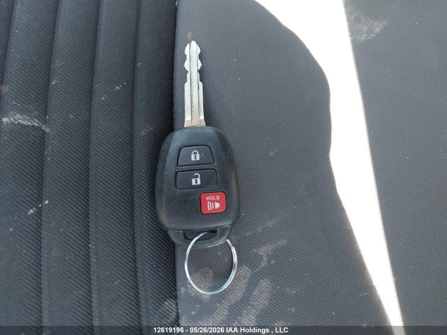 12619196 :رقم المزاد ، VNKKTUD39KA104096 vin ، 2019 Toyota Yaris L/le/se مزاد بيع