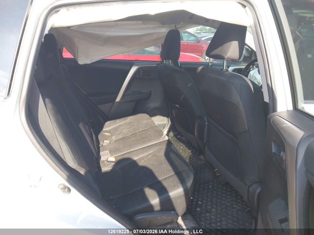 Toyota RAV4 LE 2015 2T3ZFREV5FW168171 Image 8