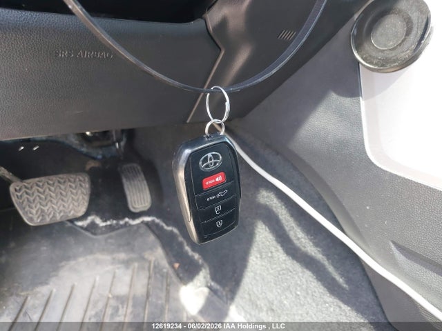 Продажа на аукционе авто 2023 Toyota Tundra Limited, vin: 5TFJA5DB8PX096830, номер лота: 12619234