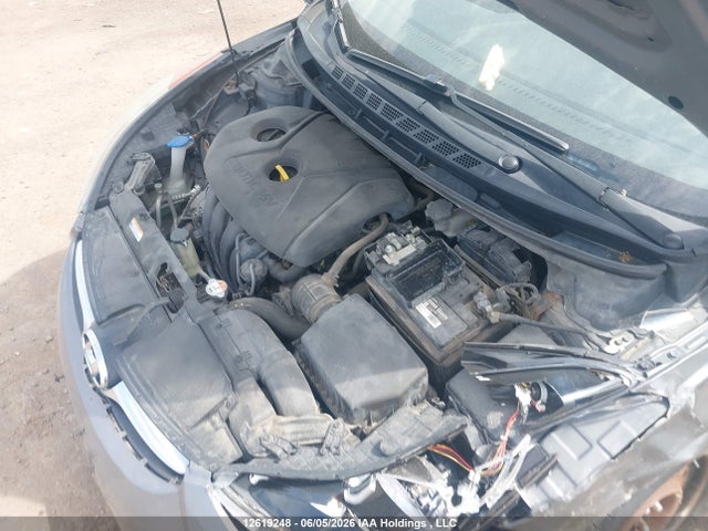 2013 Hyundai Elantra Gl მანქანა იყიდება აუქციონზე, vin: 5NPDH4AE7DH315687, აუქციონის ნომერი: 12619248