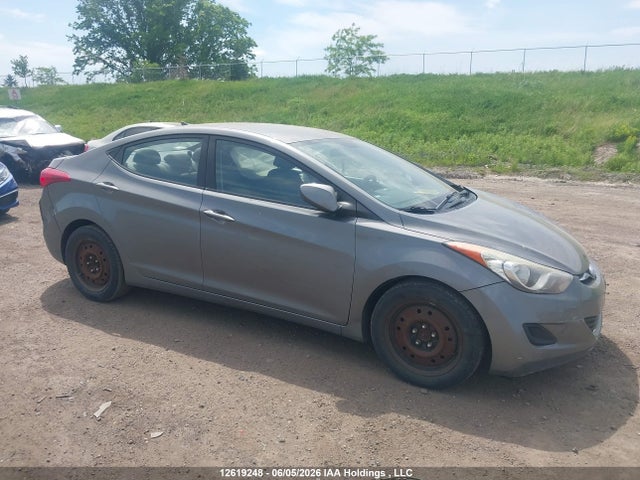 2013 Hyundai Elantra Gl მანქანა იყიდება აუქციონზე, vin: 5NPDH4AE7DH315687, აუქციონის ნომერი: 12619248