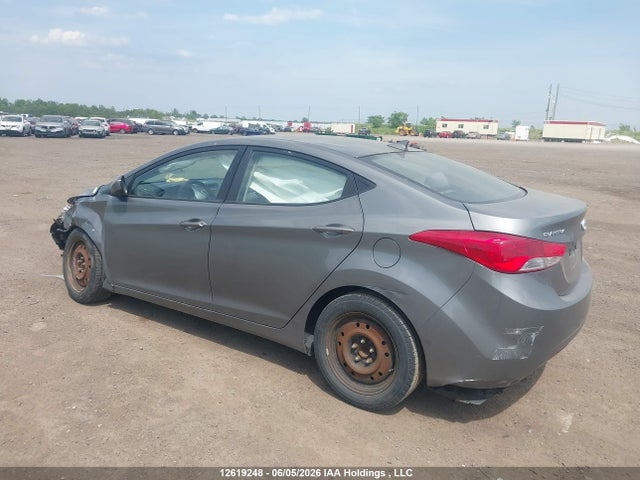 2013 Hyundai Elantra Gl მანქანა იყიდება აუქციონზე, vin: 5NPDH4AE7DH315687, აუქციონის ნომერი: 12619248