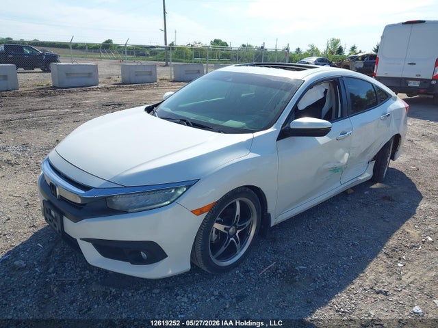 2016 Honda Civic Touring მანქანა იყიდება აუქციონზე, vin: 2HGFC1F93GH104762, აუქციონის ნომერი: 12619252