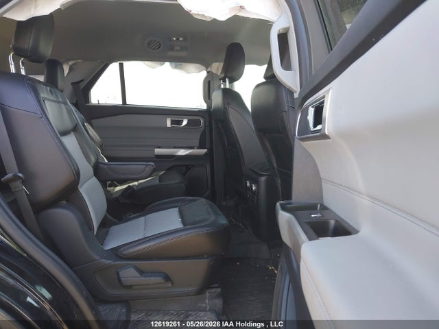 Продажа на аукционе авто 2022 Ford Explorer Xlt, vin: 1FMSK8DH9NGA06374, номер лота: 12619261