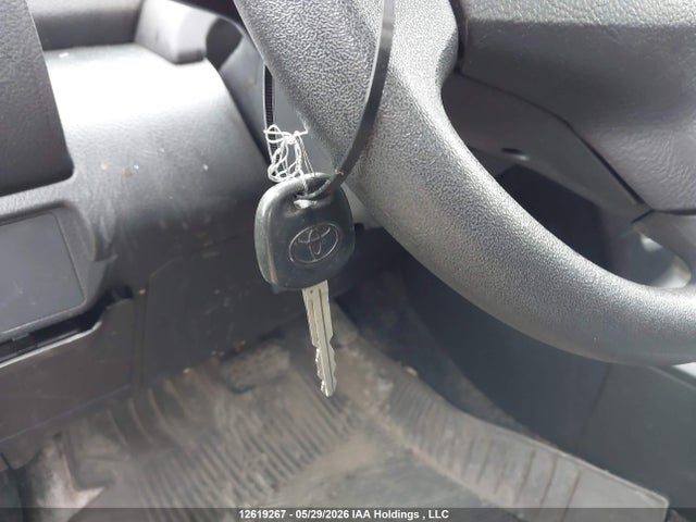 12619267 :رقم المزاد ، JTDBT923791322038 vin ، 2009 Toyota Yaris مزاد بيع