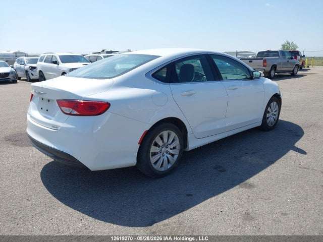 Chrysler 200 LX 2016 1C3CCCFB8GN122749 Image 4