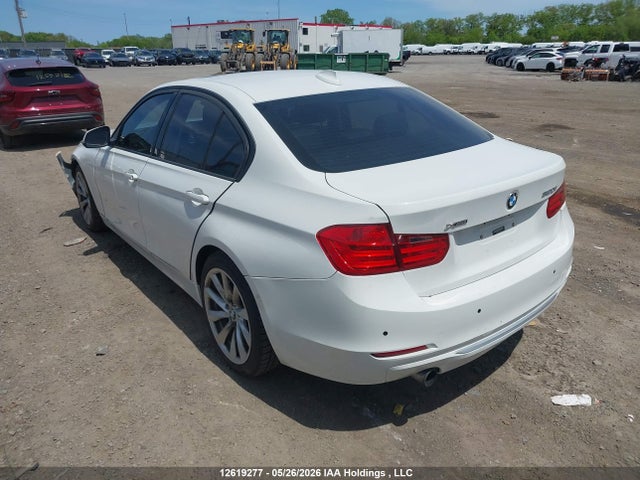 2013 Bmw 320 I Xdrive მანქანა იყიდება აუქციონზე, vin: WBA3C3C59DF979790, აუქციონის ნომერი: 12619277