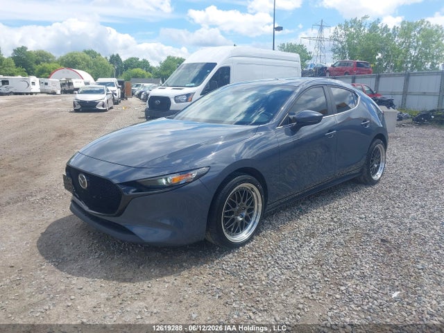 Mazda 3 Preferred 2022 JM1BPBLL9N1510449 Image 2