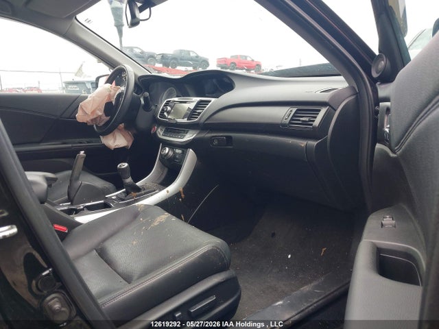 Продажа на аукционе авто 2014 Honda Accord Touring, vin: 1HGCR2E99EA811840, номер лота: 12619292