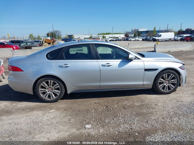 Jaguar Xf S 2017 SAJBM4BV9HCY35023 Image 14