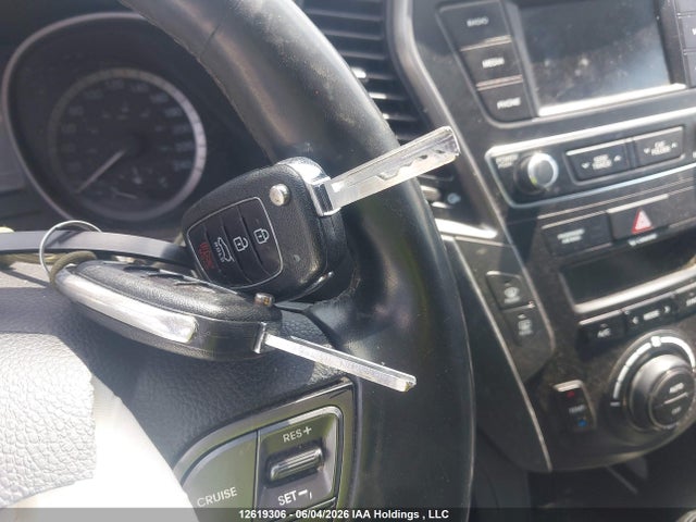 12619306 :رقم المزاد ، 5XYZUDLB6HG421596 vin ، 2017 Hyundai Santa Fe Sport مزاد بيع