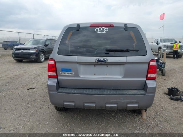 2008 Ford Escape Xls მანქანა იყიდება აუქციონზე, vin: 1FMCU02Z28KD82590, აუქციონის ნომერი: 12619309