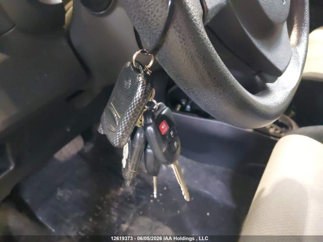 12619373 :رقم المزاد ، JTDKTUD34DD564874 vin ، 2013 Toyota Yaris مزاد بيع