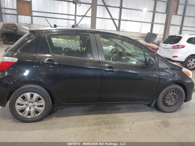 12619373 :رقم المزاد ، JTDKTUD34DD564874 vin ، 2013 Toyota Yaris مزاد بيع