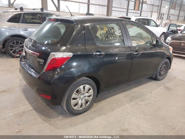 12619373 :رقم المزاد ، JTDKTUD34DD564874 vin ، 2013 Toyota Yaris مزاد بيع