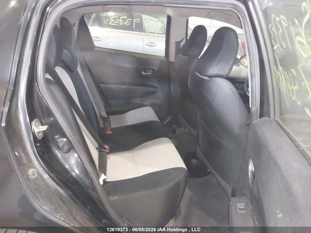 12619373 :رقم المزاد ، JTDKTUD34DD564874 vin ، 2013 Toyota Yaris مزاد بيع