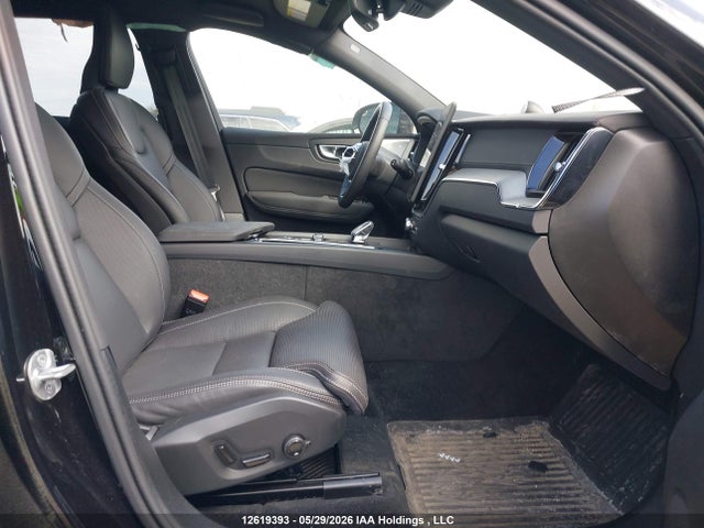 2026 Volvo Xc60 Ultra მანქანა იყიდება აუქციონზე, vin: YV4M12RD8T1285798, აუქციონის ნომერი: 12619393