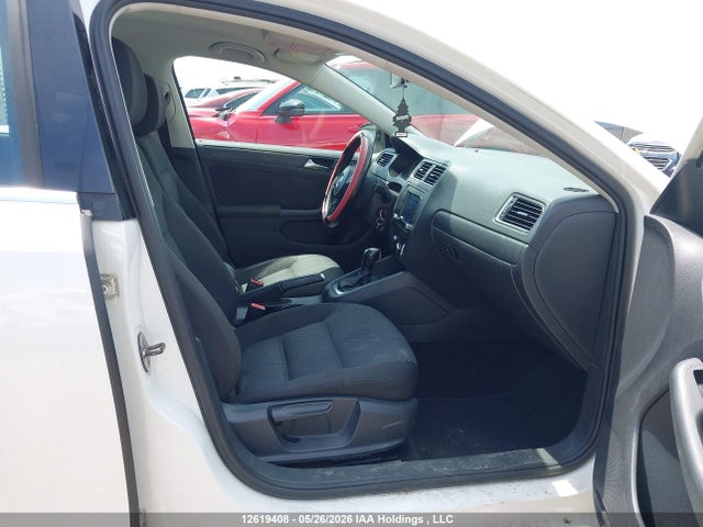 12619408 :رقم المزاد ، 3VWDX7AJ5CM338957 vin ، 2012 Volkswagen Jetta 2.5l Comfortline/2.5l Sportline مزاد بيع