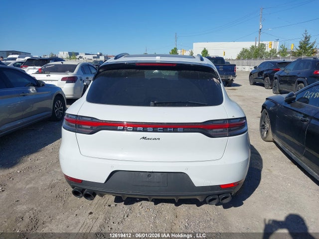 Porsche Macan 2021 WP1AA2A53MLB16299 Image 16