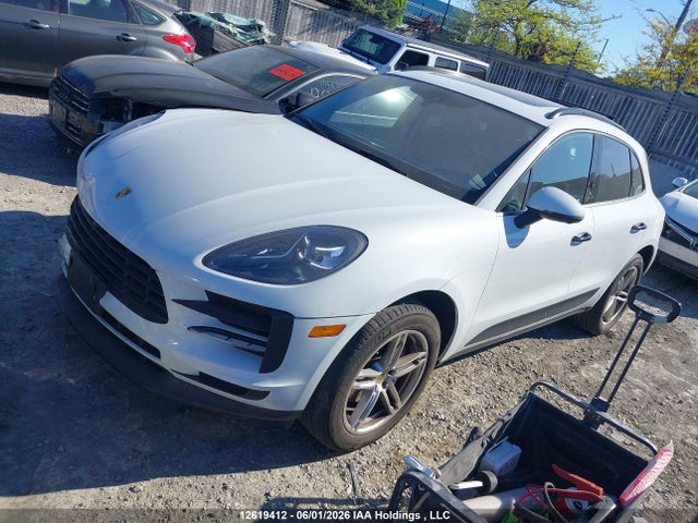 Porsche Macan 2021 WP1AA2A53MLB16299 Image 2